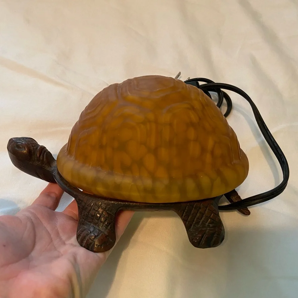 METAL AMBER TURTLE LAMP - Picture 11 of 14